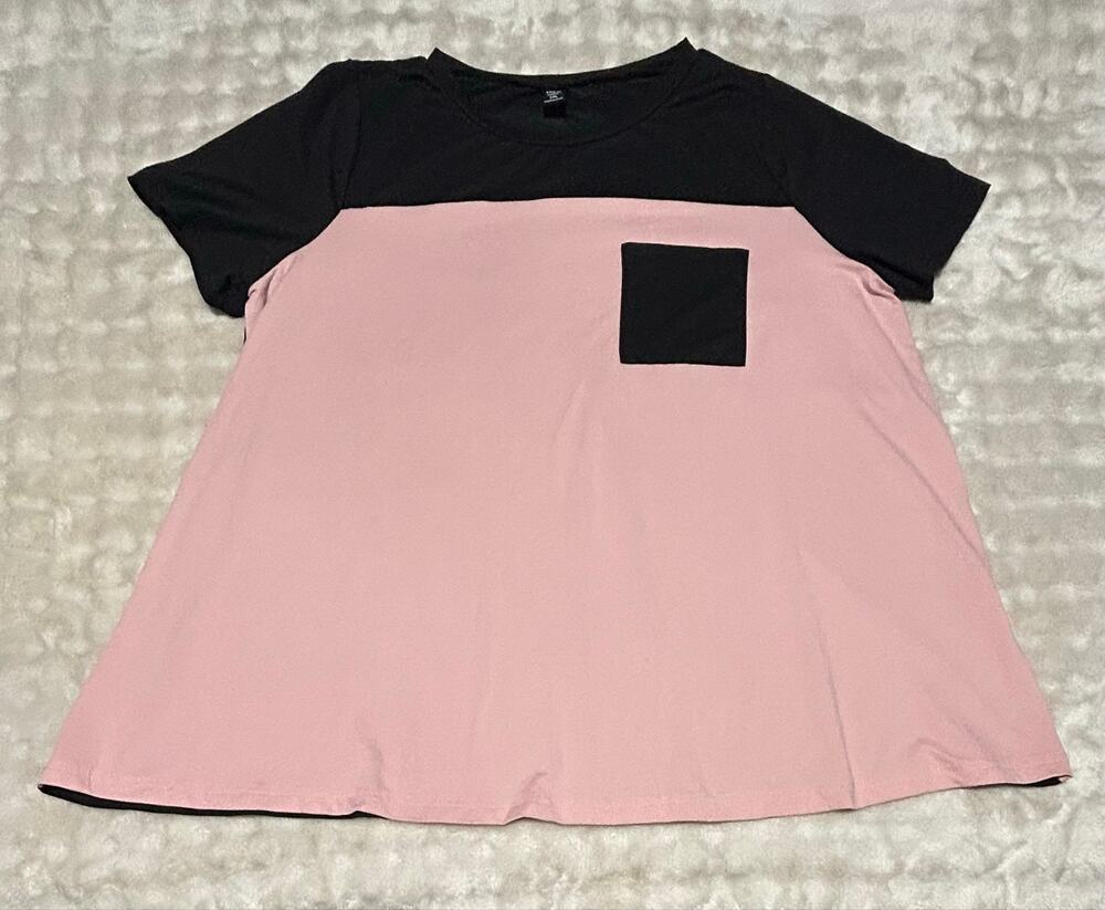Shein curve short sleeve top